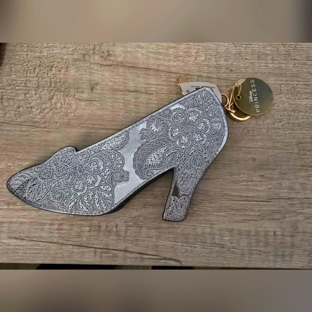 Bath & Body Works DISNEY Cinderella Coin Purse